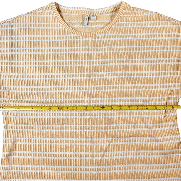 4/$32 Cato size medium golden/yellow & white striped super soft textured shirt - Picture 5 of 7